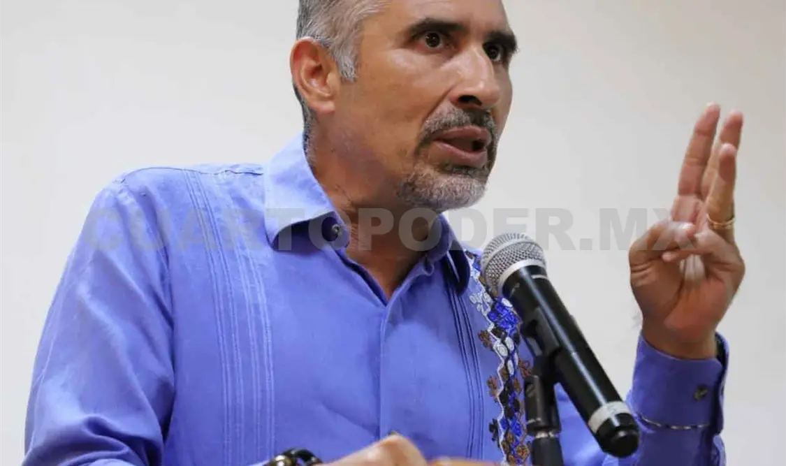 Reconoce Ángel Torres a las y los ingenieros en su día