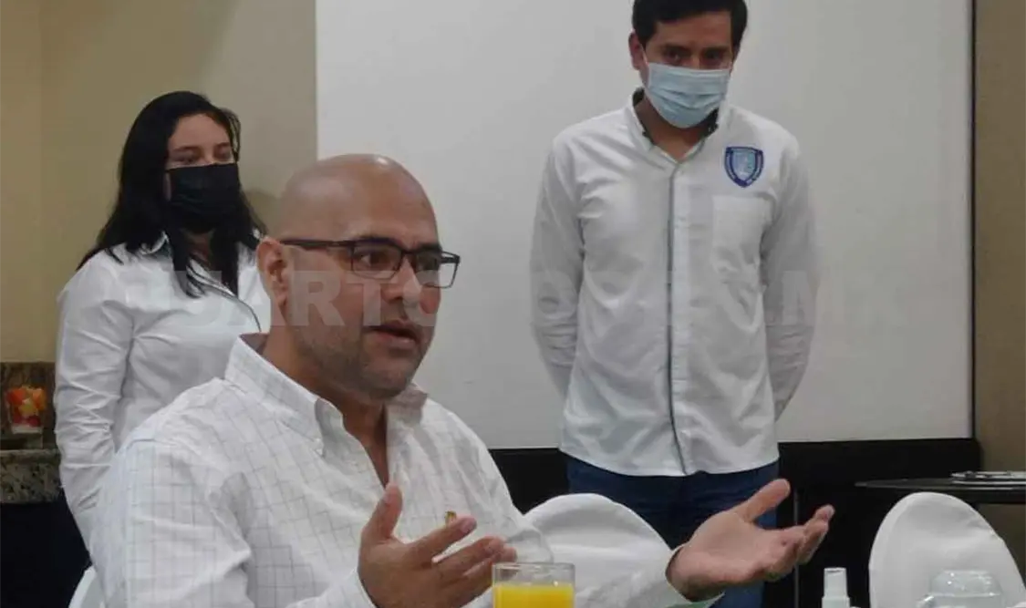 Hasta 300 comercios cerraron por pandemia