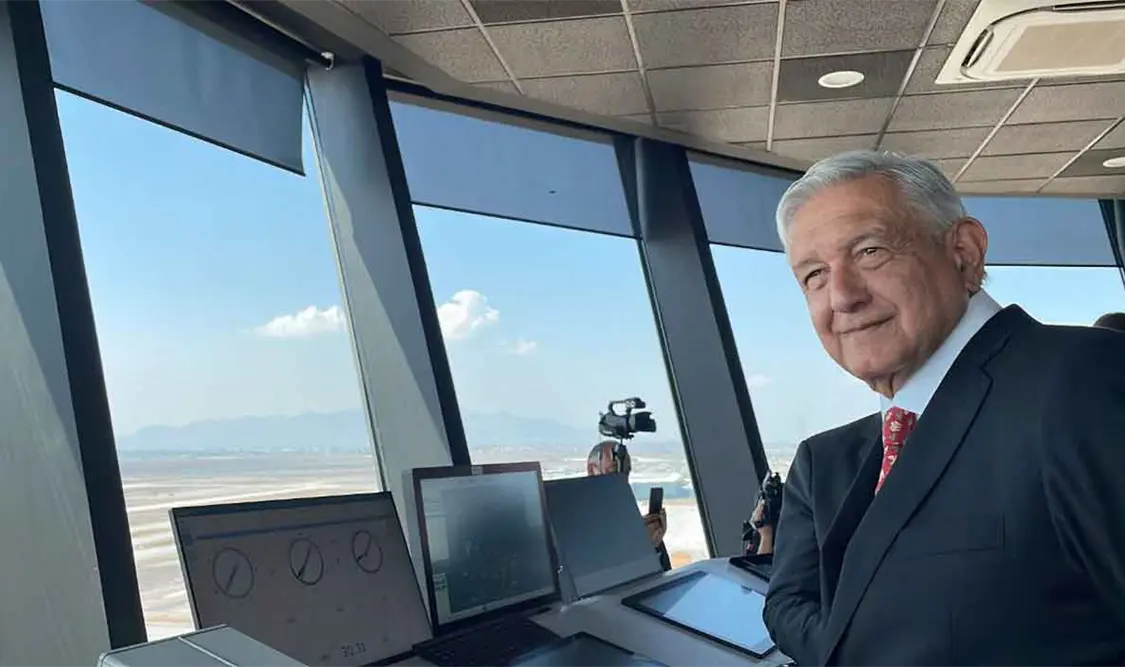 AMLO defiende sus obras de los “reaccionarios”