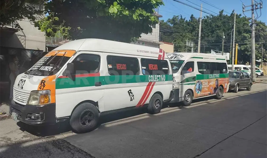 Siete lesionados tras choque de colectivos