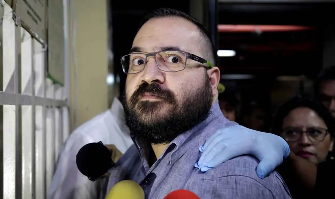 Ratifican sanción contra exfuncionario de Javier Duarte