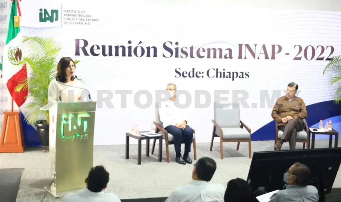 Domínguez Ochoa dando su mensaje inaugural durante la “Primera Reunión de Trabajo del Sistema INAP 2022”. CP