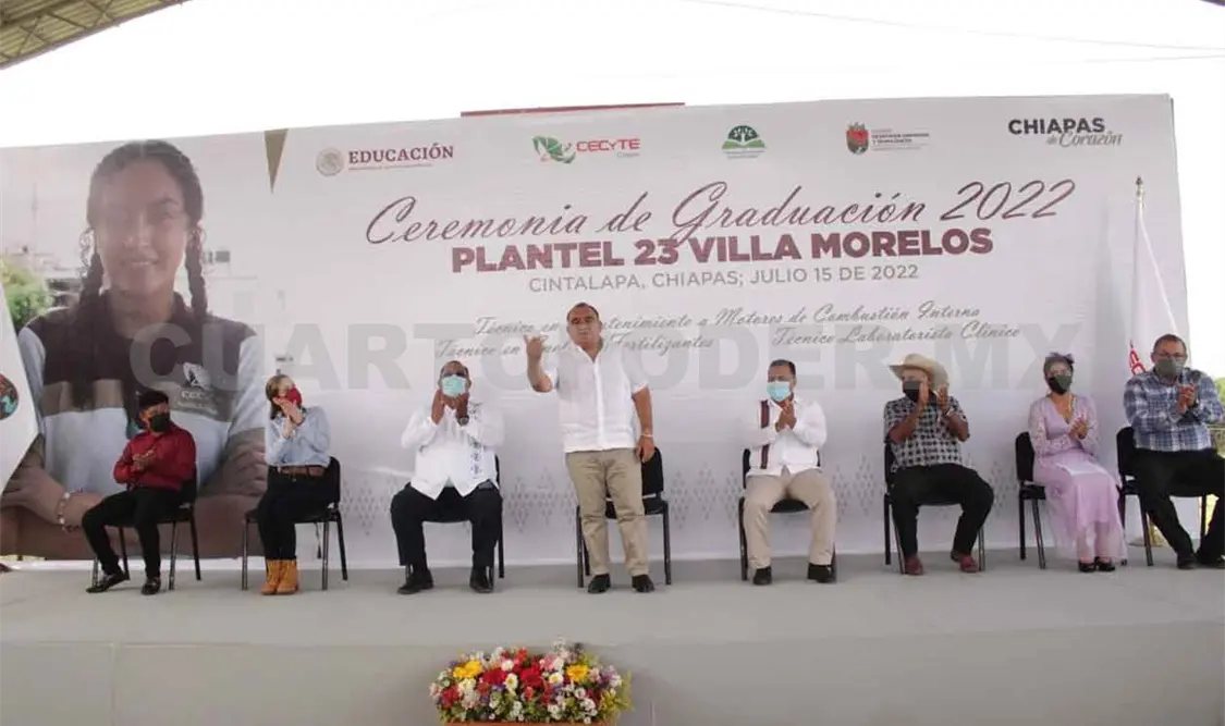 El compromiso es trabajar por la educación: Piñón