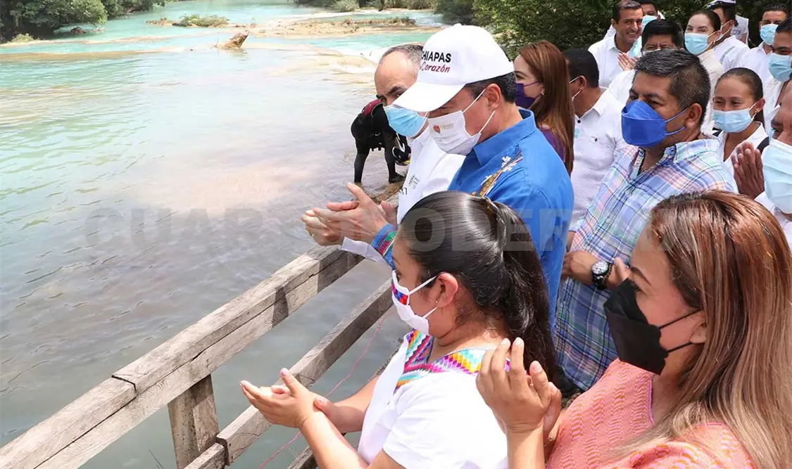 Convocó a los chiapanecos a ser extraordinarios anfitriones y tratar con respeto al turismo local, nacional y extranjero. CP