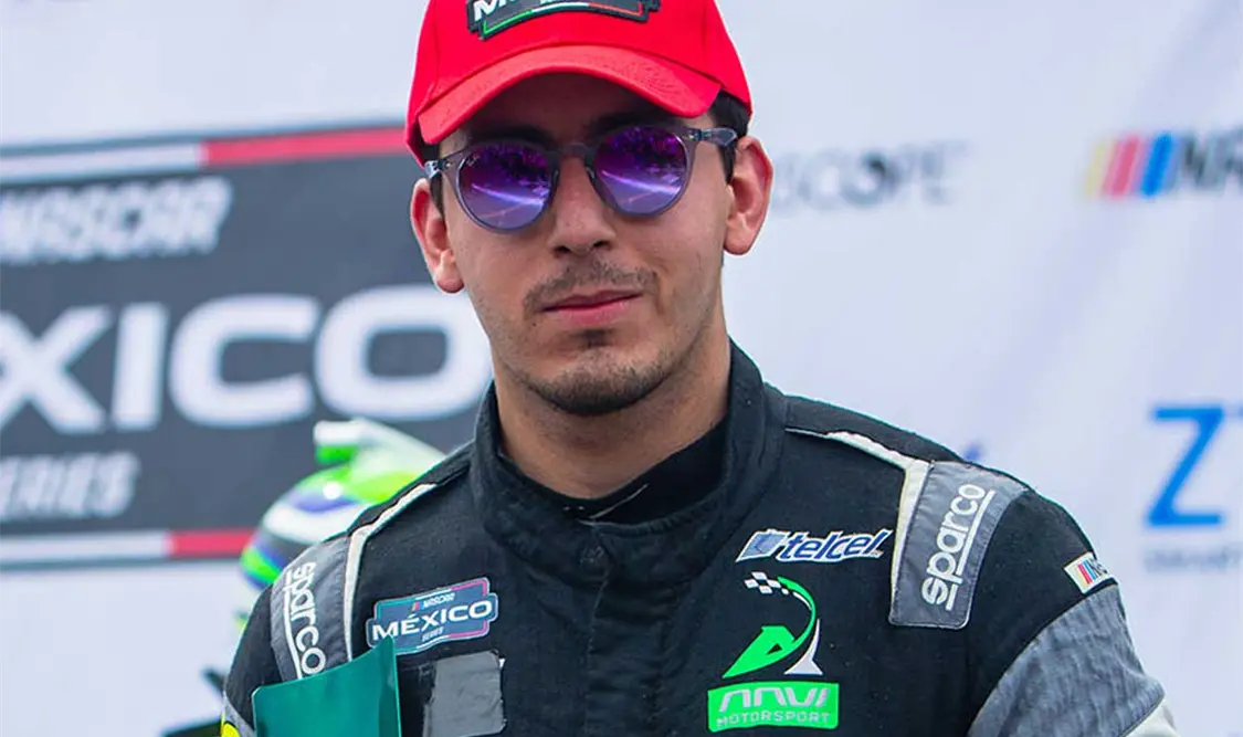 El piloto llega al autódromo situado en Amozoc, Puebla, en busca de un nuevo podio de Nascar Challenge. Cortesía