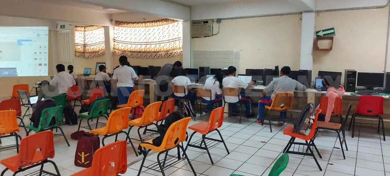 Convoca ICTI a participar en Torneo de Robótica 2022