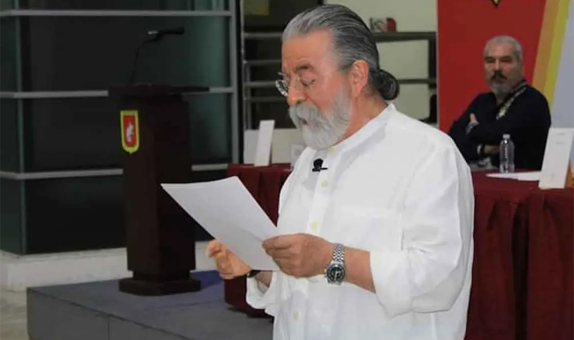 Efraín Bartolomé presenta libro Testamentum