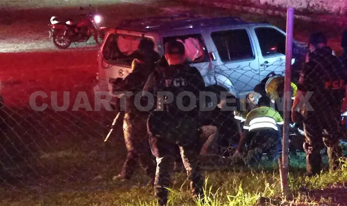 Balean a sujeto y termina volcando