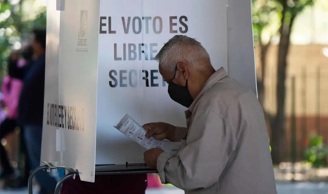 El presidente Andrés Manuel López Obrador aseguró que de cara a la elección presidencial de 2024, los ciudadanos tendrán dos opciones. Cortesía