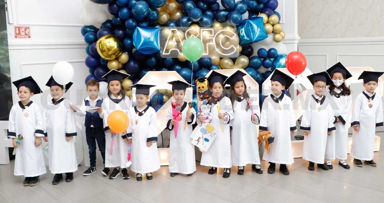 ¡Ya se graduaron!