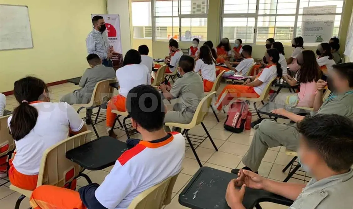 Previenen delitos en escuelas