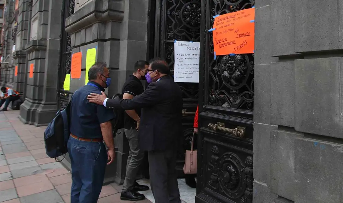 Los murales fueron creados por el artista Ariosto Otero. Cortesía