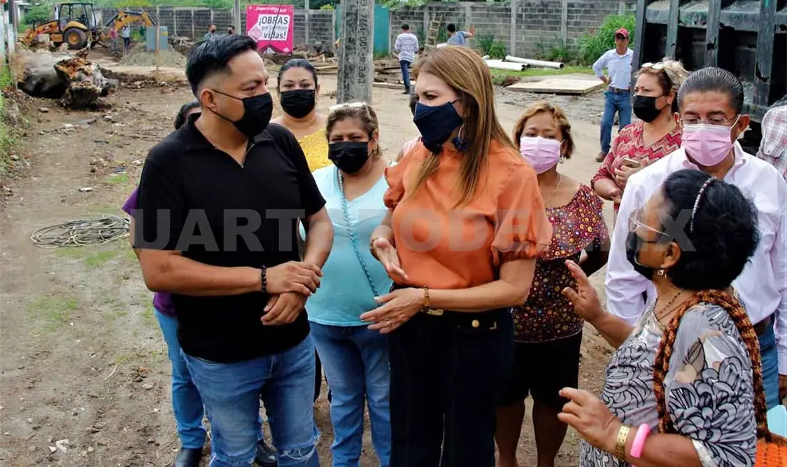 Solucionan problemas de salud con obras