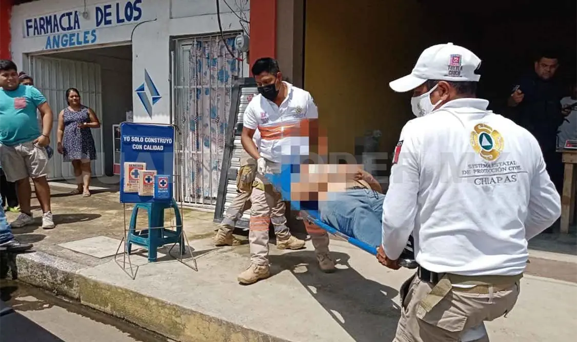 Recibe un balazo en el pecho en vía pública