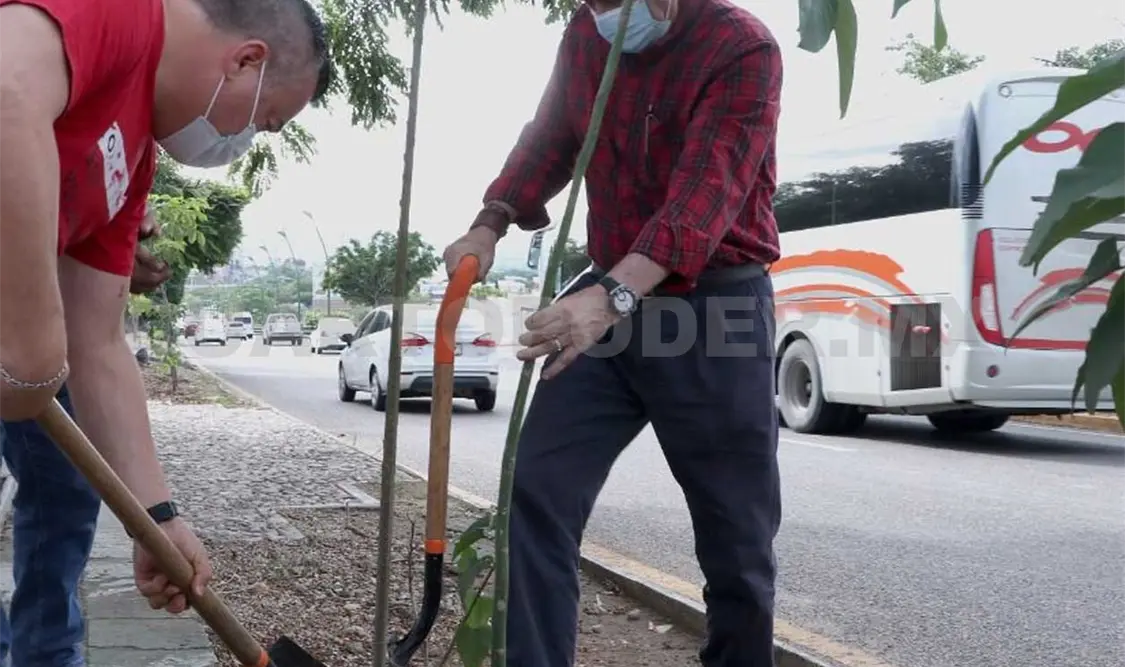 Carlos Morales destacó que estas acciones contribuirán al mejoramiento de espacios públicos, vialidades y áreas naturales. CP