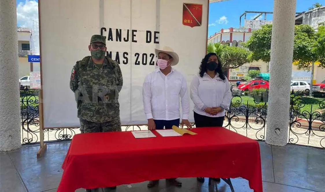 Inicia con éxito canje de armas en Tonalá