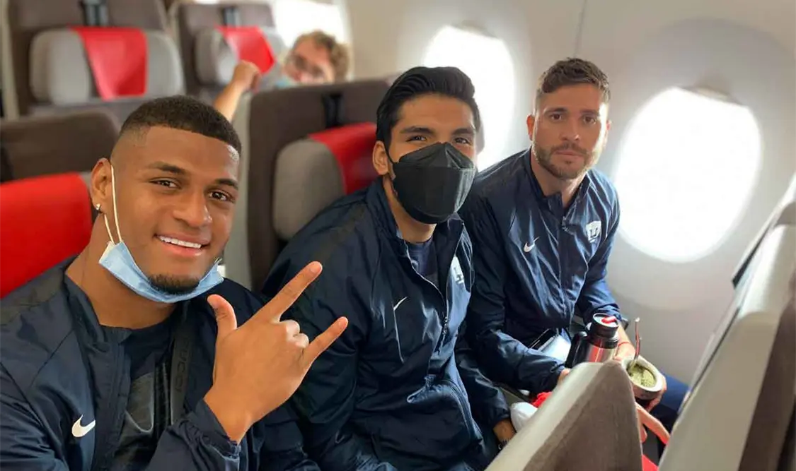 Pumas, con la ilusión de vencer al Barcelona
