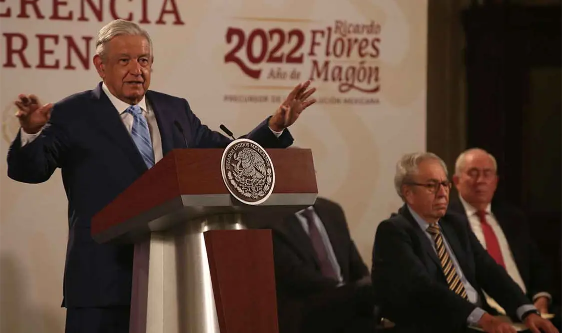 Difícil que reformas electoral y de GN pasen: AMLO