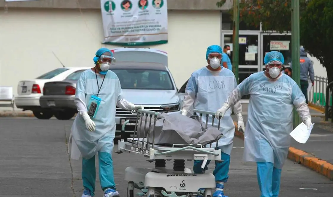 El presidente Andrés Manuel López Obrador garantizó que se basificará a todos los 80 mil trabajadores de la salud que estén bajo contrato. Cortesía