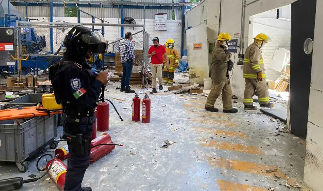Muere trabajador por explosión en fábrica de cartuchos