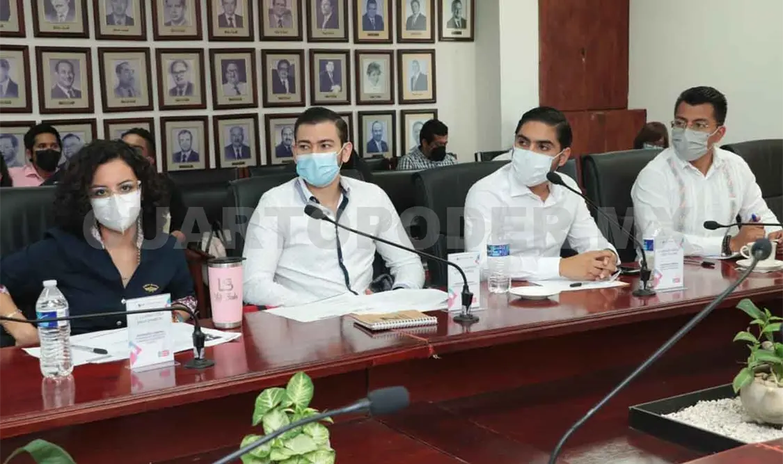 Realizan evaluación para Cabildo Juvenil Tuxtla