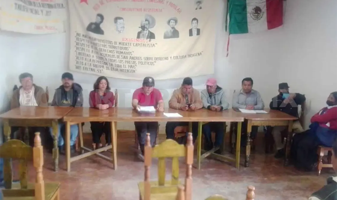 Se manifiestan en el natalicio de Zapata