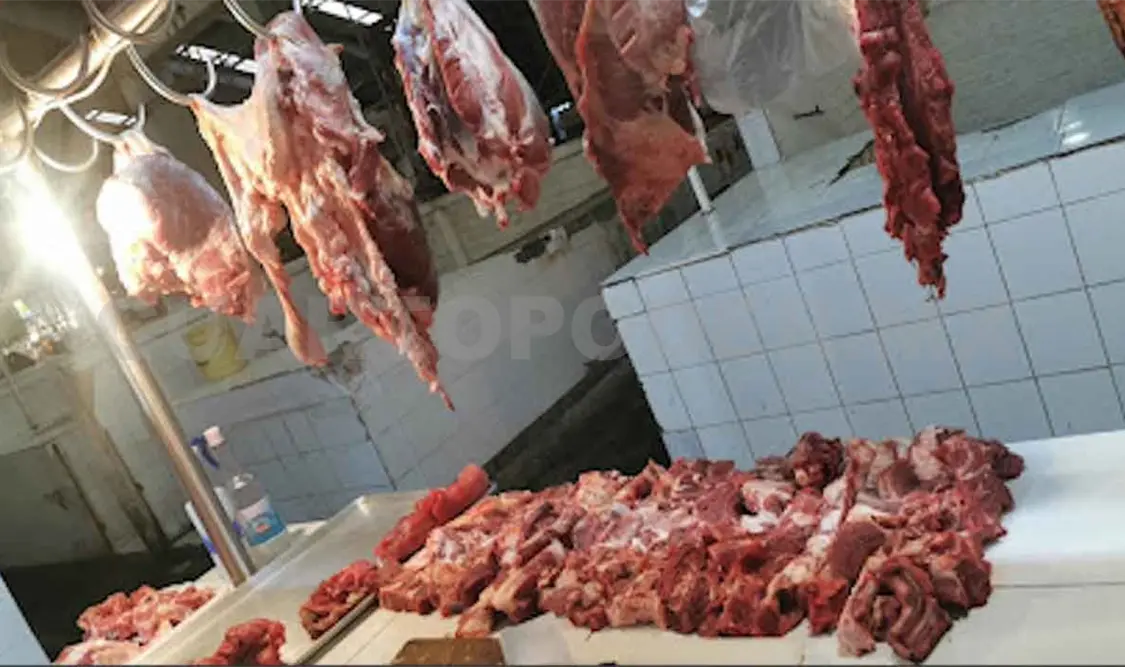 Ejecutan operativo para inspeccionar carnicerías