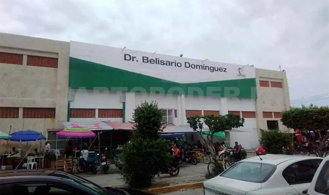 Locatarios corren a tortilleros de mercado