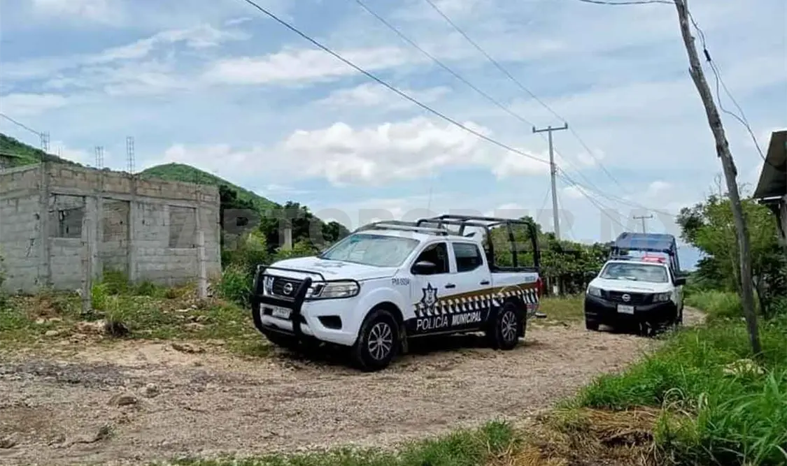 Balean a presunto delincuente y casi linchan a cómplice
