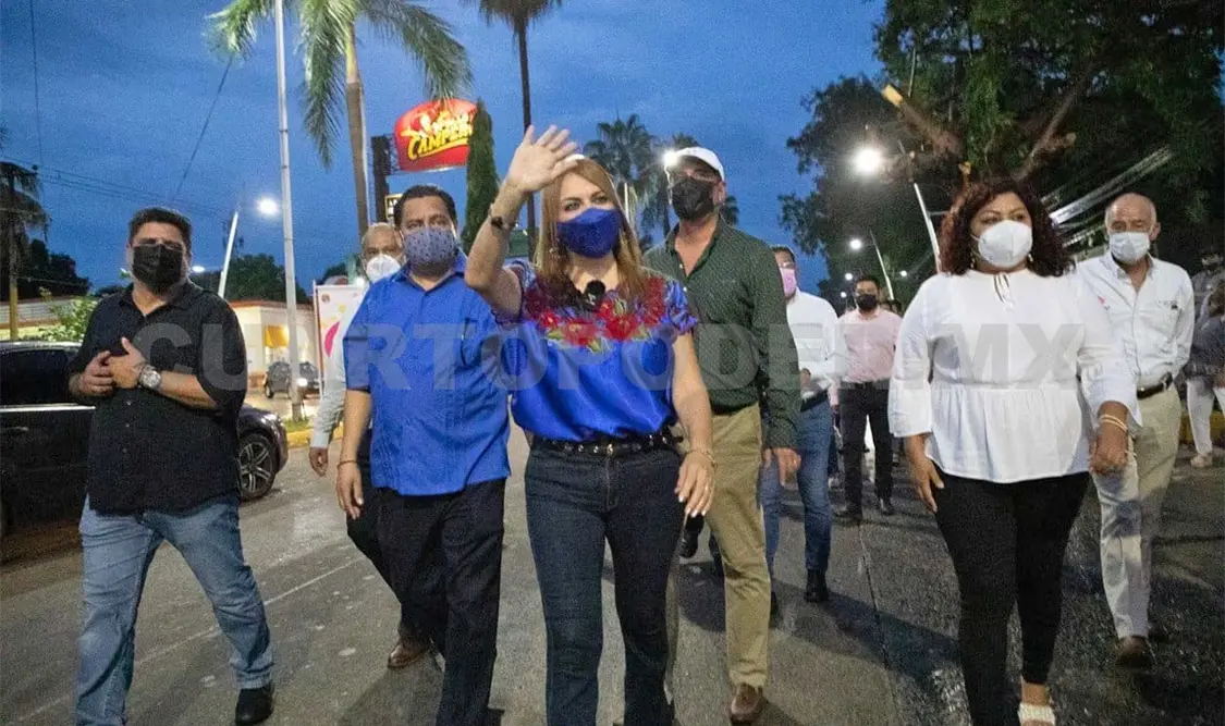 La alcaldesa de Tapachula puso en marcha la etapa complementaria del programa “Brilla La Perla”. CP