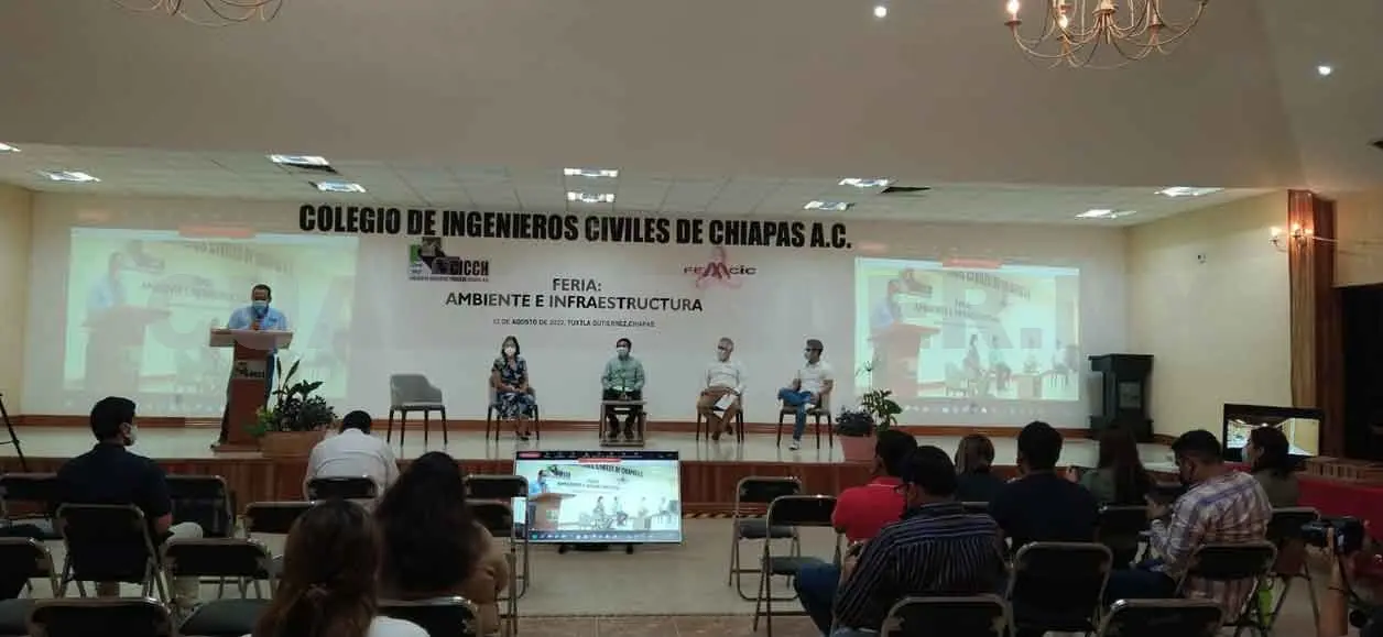 Realizan taller “Ambiente e Infraestructura”