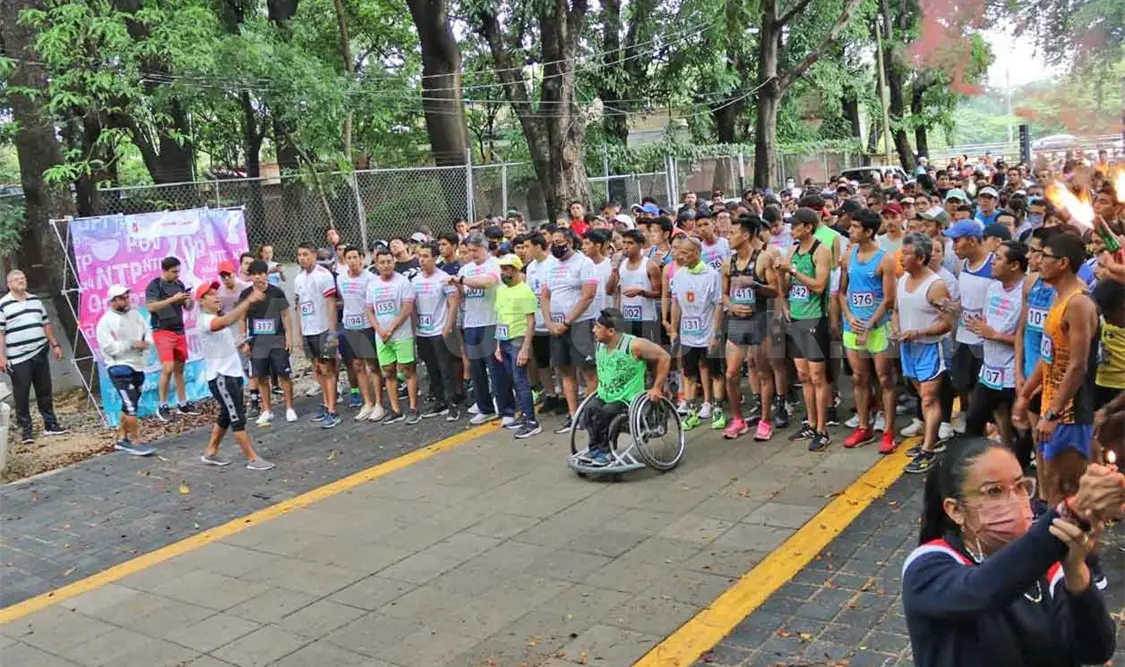 Promueven participación juvenil y deporte en Tuxtla