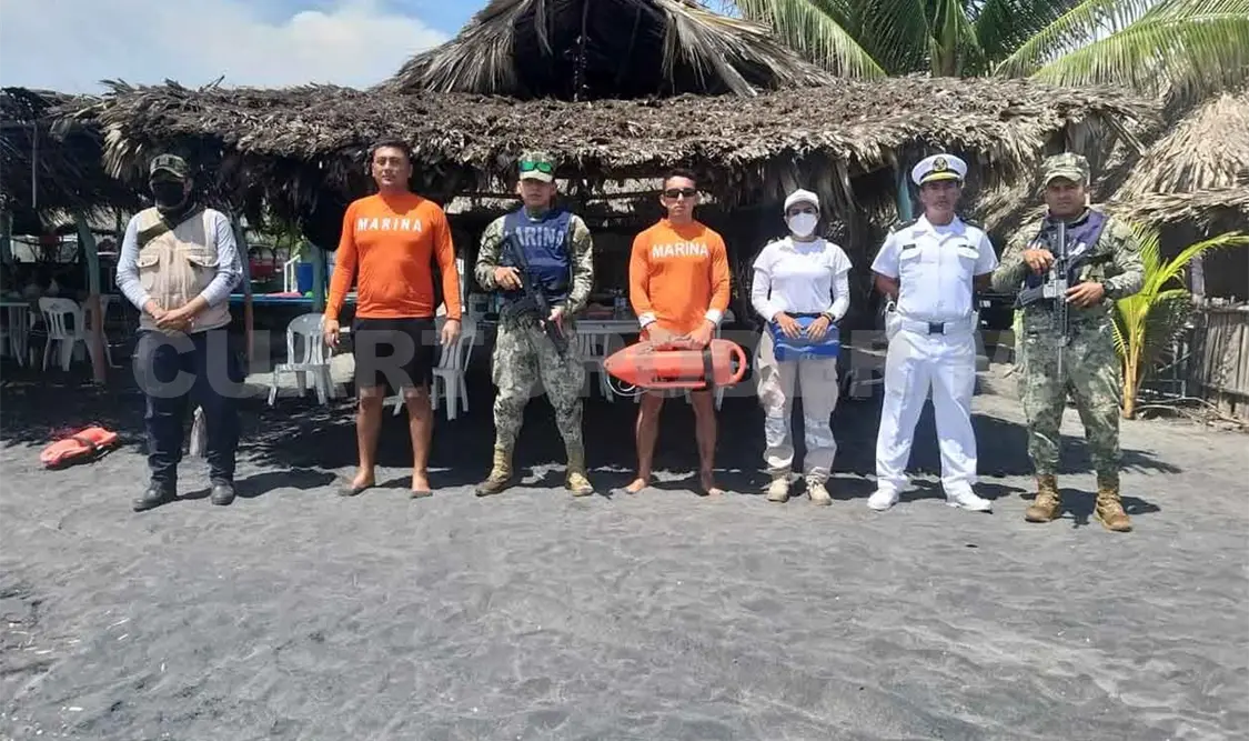 Refuerzan operativos en playas por vacaciones