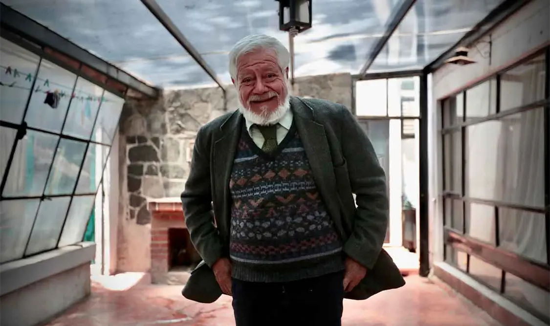 Los escritores construyen la democracia