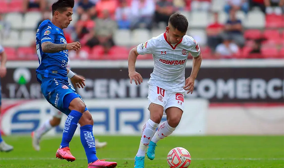 Toluca y Monterrey en lucha por el liderato
