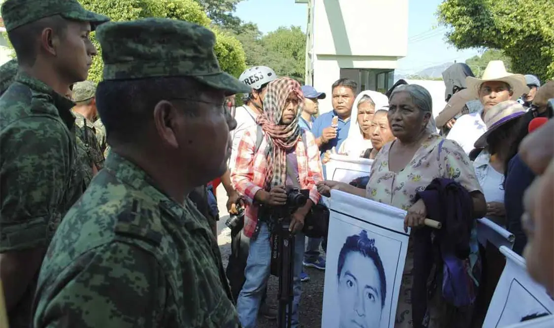 Soldado infiltrado no debilita a Ejército: AMLO