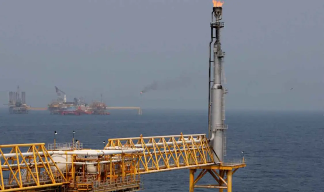 Ante posible caída petrolera, México estará protegido