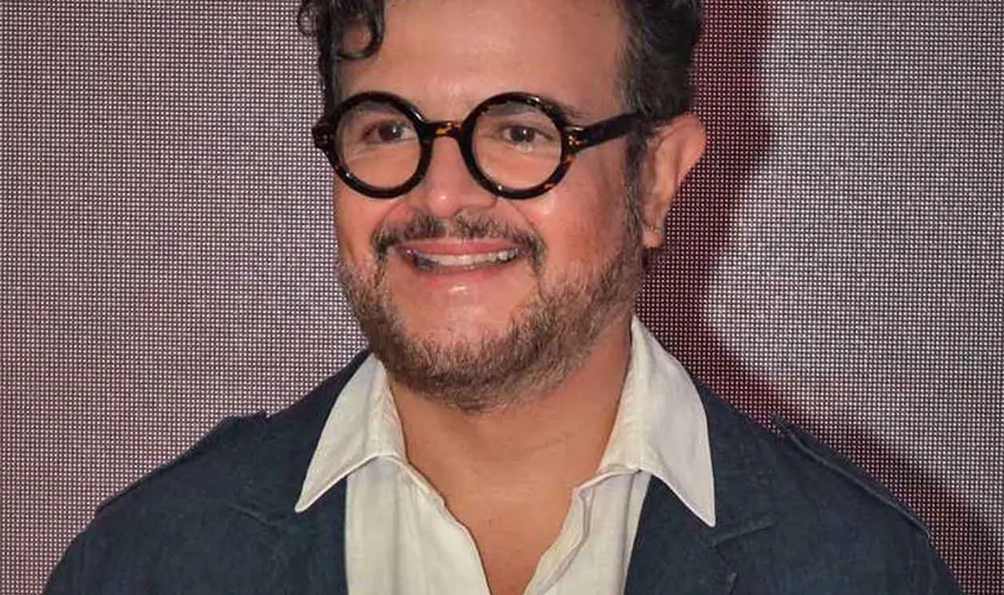 Reviven el presunto acoso de Aleks Syntek
