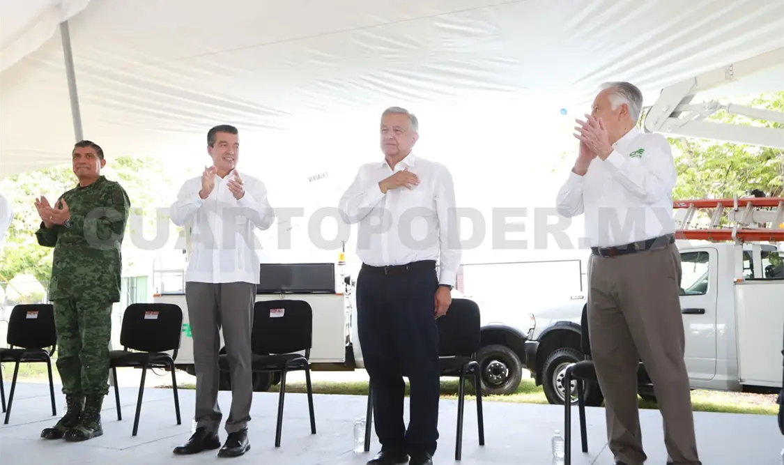 Acompaña REC a AMLO en reunión con la CFE