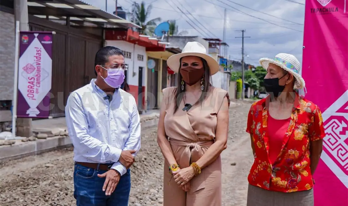 Supervisan avance de obra en colonia Benito Juárez