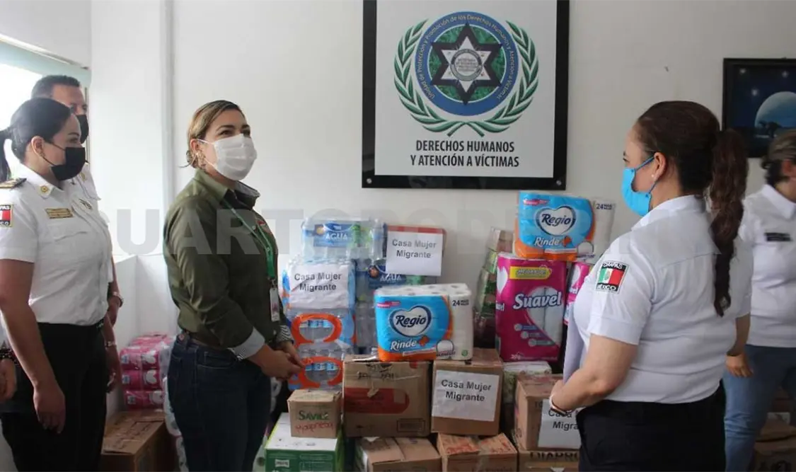Entregan ayuda humanitaria a albergues migrantes