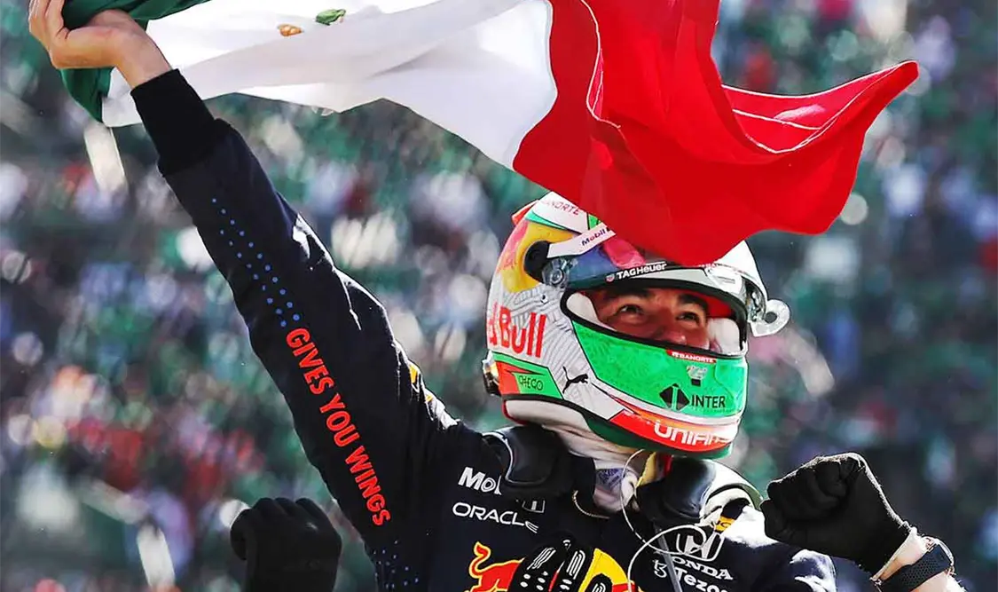 “Checo” Pérez sube al podio del Gran Premio