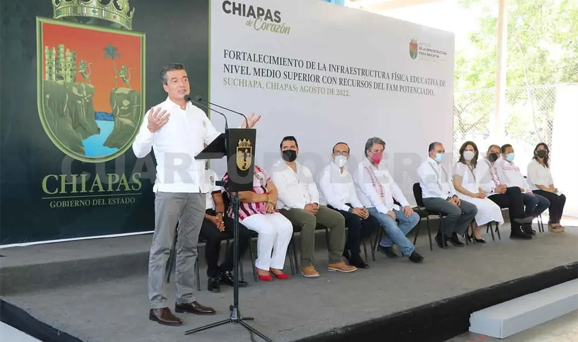 Inaugura espacios en preparatoria agropecuaria