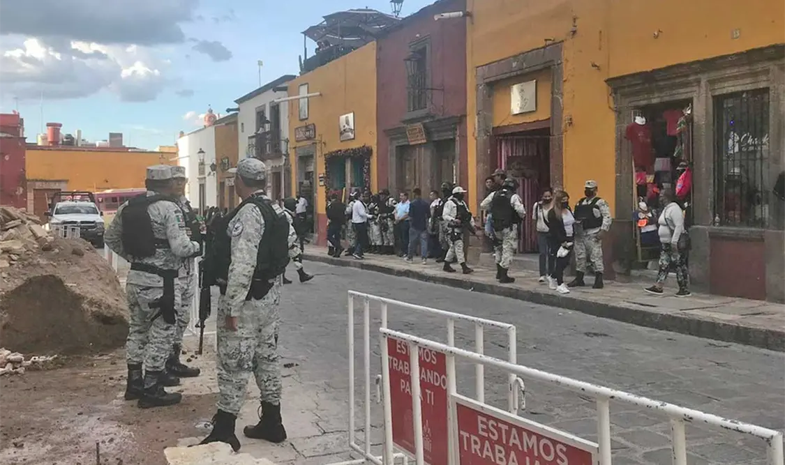 Pese a la presencia de la Guardia Nacional, los trabajos continuaron. Cortesía