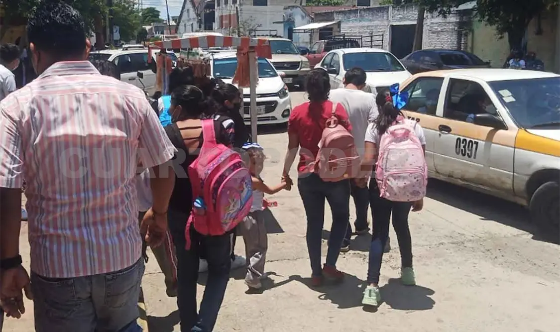 Preocupa a padres de familia la seguridad de sus hijos