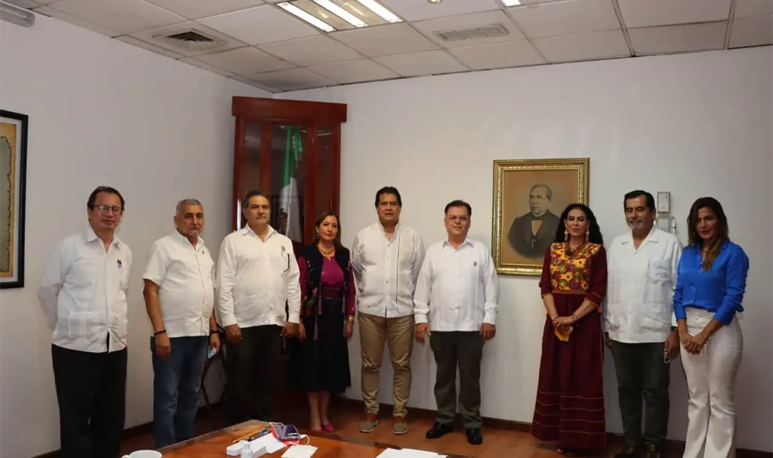 Fortalecen vínculos Poder Judicial y UJAT