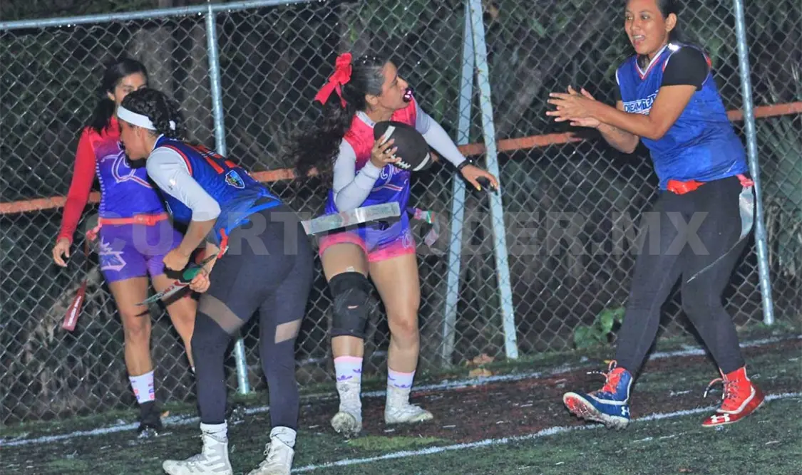 Dream Team se coronó tricampeón femenil A