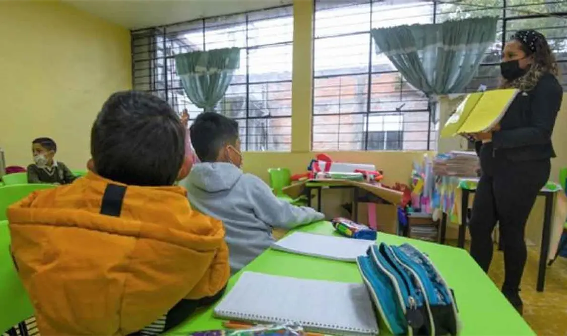 Ordenan suspender eliminación de grados escolares