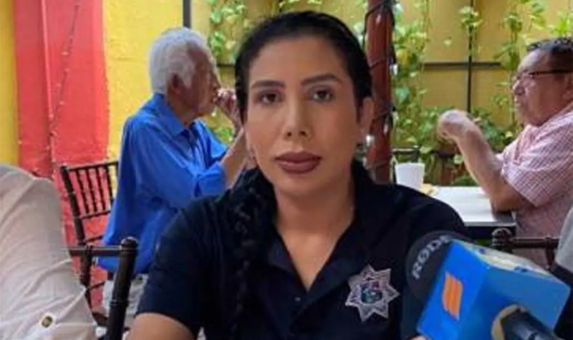 Arrestan a mujer policía que denunció acoso