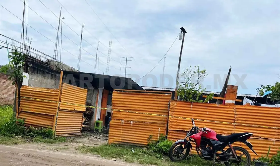 Se ahorca adolescente dentro de su domicilio